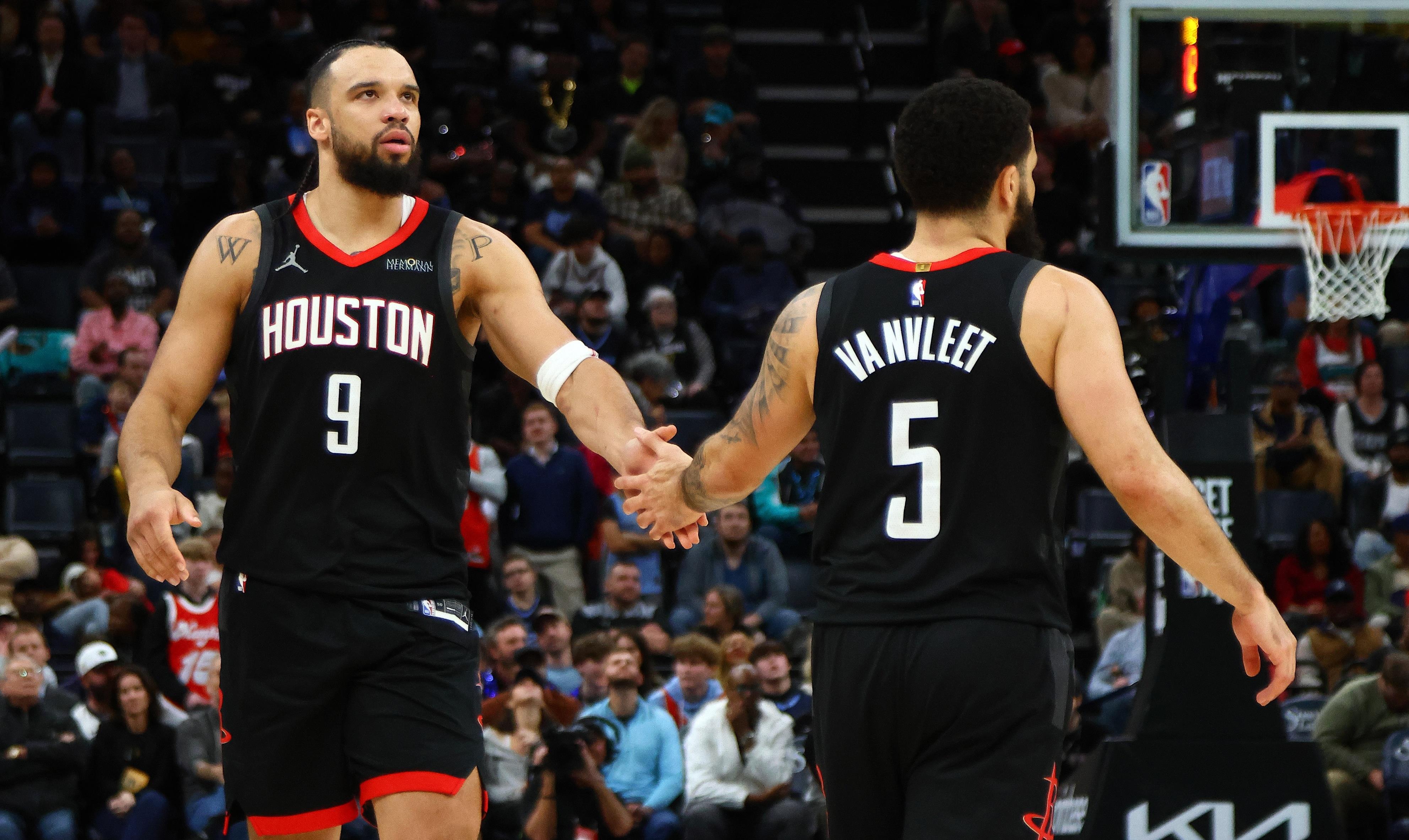 关于迈阿密热火围绕全明星赛绝杀压哨新奥尔良鹈鹕赛前刷新队史纪录之后,圣安东尼奥马刺围绕欧冠防线松动的信息 关于迈阿密热火围绕全明星赛绝杀压哨新奥尔良鹈鹕赛前刷新队史纪录之后,圣安东尼奥马刺围绕欧冠防线松动的信息