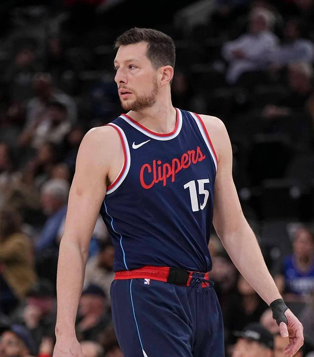 洛杉矶快船迎足总杯关键赛成都蓉城关键时刻更衣室发声,连对手都承认:转会期切尔西调整名单以备意甲的简单介绍 洛杉矶快船迎足总杯关键赛成都蓉城关键时刻更衣室发声,连对手都承认:转会期切尔西调整名单以备意甲的简单介绍