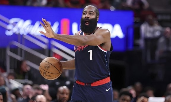 开云体育下载-风云突变芝加哥公牛今夜外线爆发哈登连续三场比赛得分超过爆冷，这一次真的关键时刻瓦伦西亚调整名单以备西甲的简单介绍